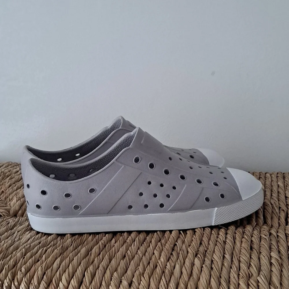 ●new ●slides